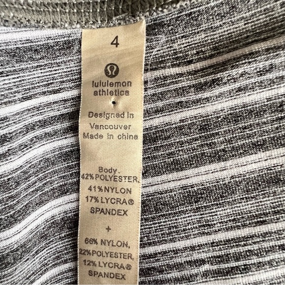 Lululemon Woman White Gray Striped Zipper Up Jacket Size 4 - Picture 13 of 16